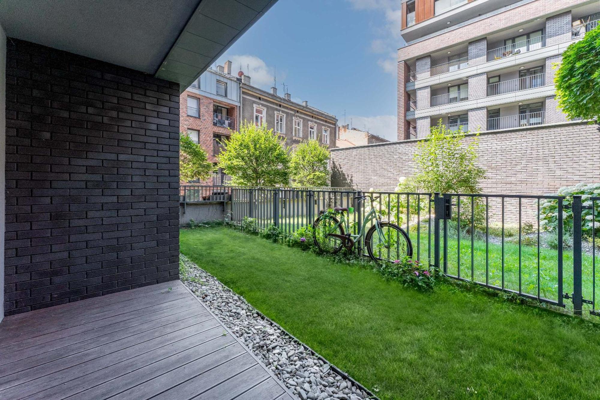 Nadwislanska 11 Apartment With Garden クラクフ エクステリア 写真