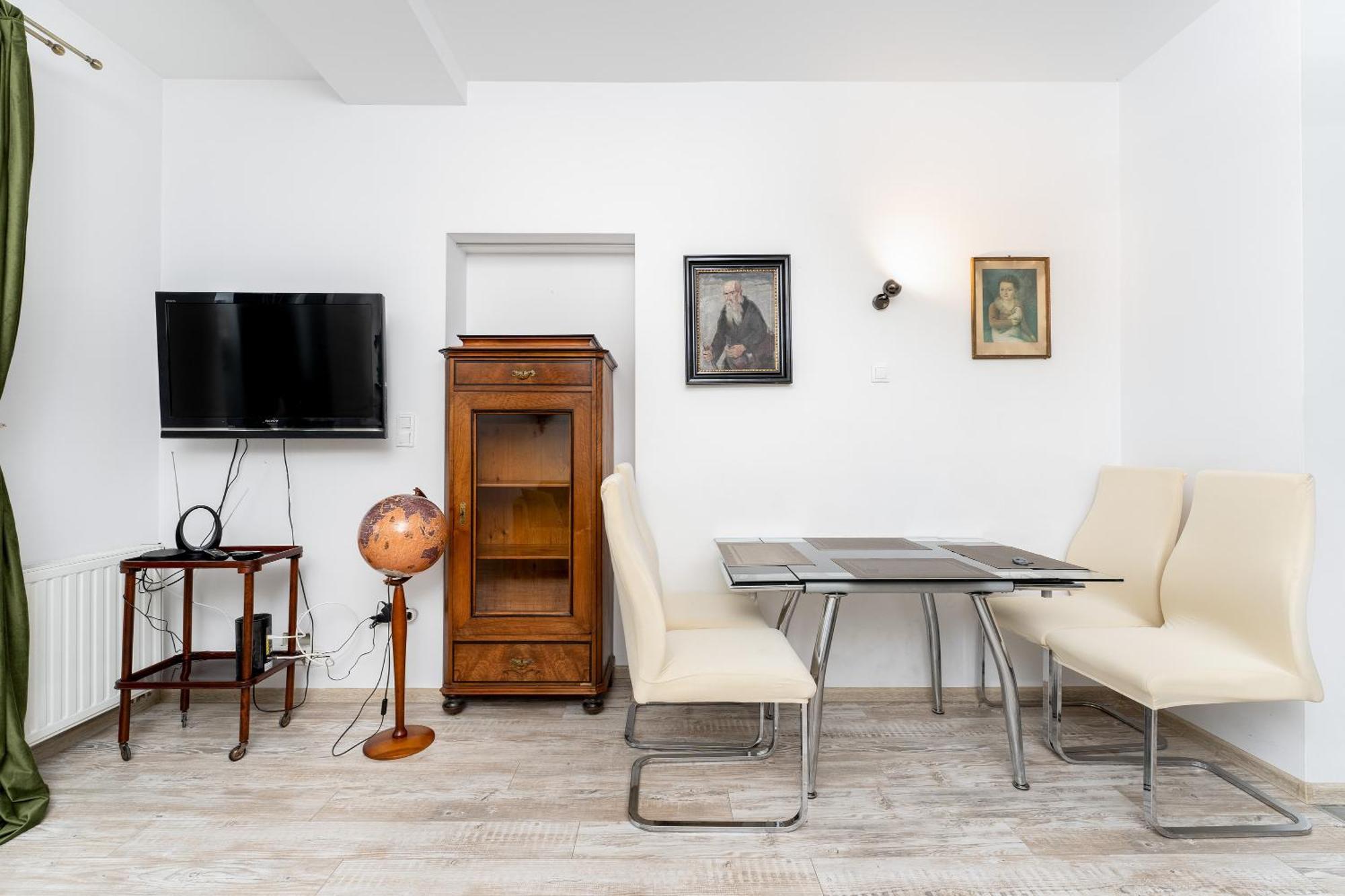 Nadwislanska 11 Apartment With Garden クラクフ エクステリア 写真